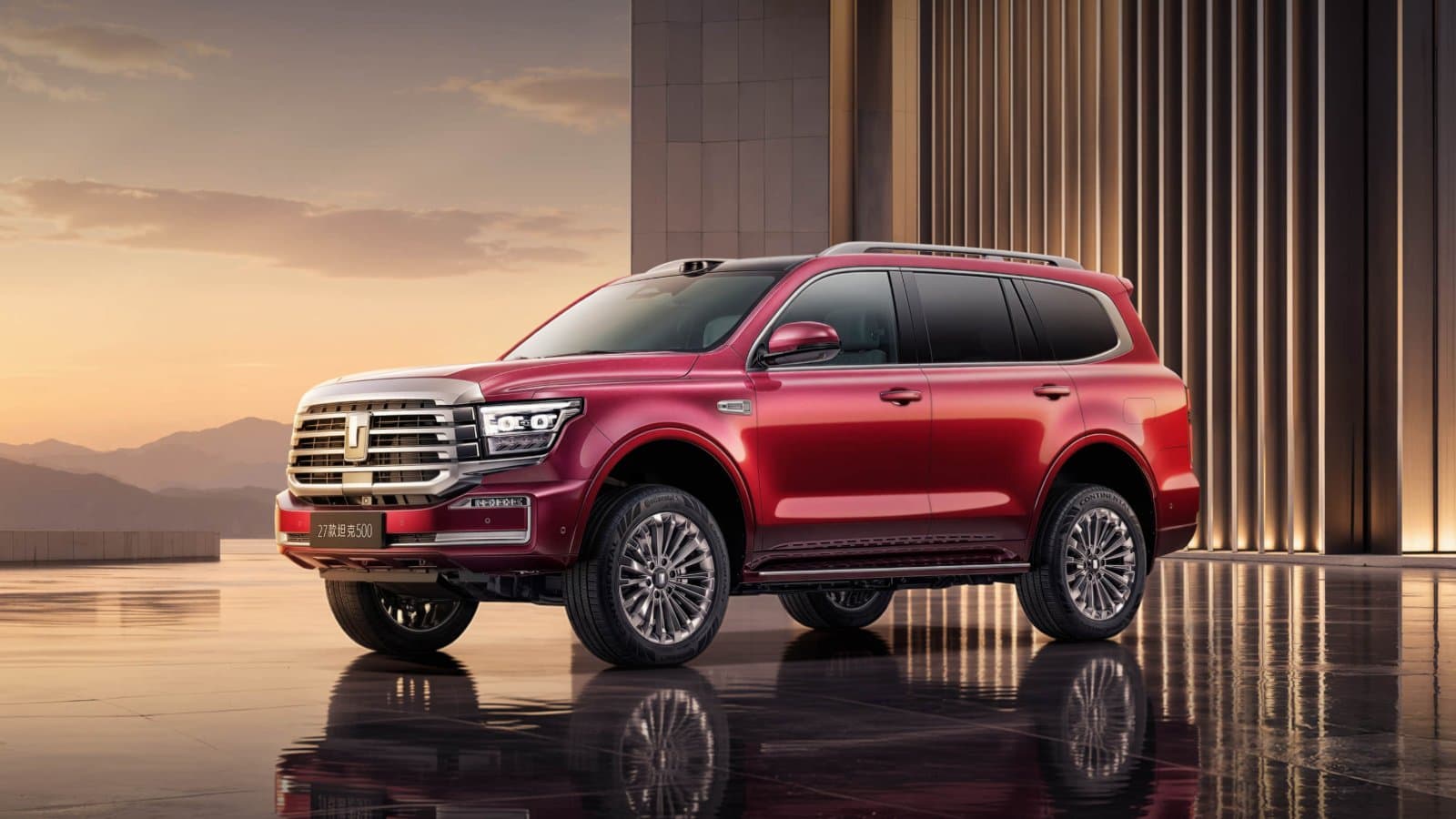 Updated GWM Tank 500 plug-in hybrid shown in China